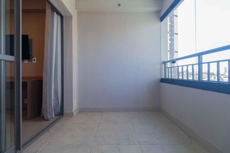 Varanda de kitnet/studio para alugar com 0 quarto, 28m² em Sacomã, São Paulo