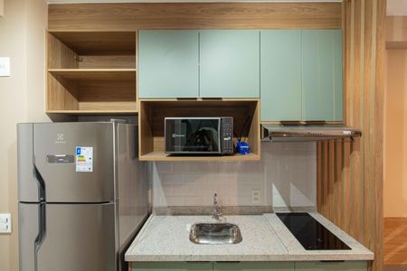 Studio para alugar com 28m², 1 quarto e sem vaga Studio para alugar com 28m², 1 quarto e sem vagaCozinha