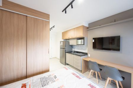 Studio para alugar com 28m², 1 quarto e sem vaga Studio para alugar com 28m², 1 quarto e sem vagaSala/Quarto