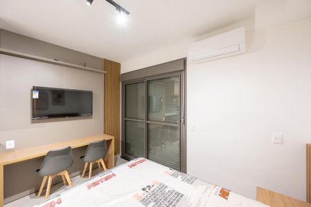 Studio para alugar com 28m², 1 quarto e sem vaga Studio para alugar com 28m², 1 quarto e sem vagaSala/Quarto