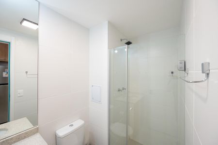 Studio para alugar com 28m², 1 quarto e sem vaga Studio para alugar com 28m², 1 quarto e sem vagaBanheiro Social