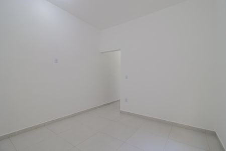 Sala de casa para alugar com 2 quartos, 70m² em Jardim Aracy, Mauá