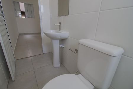 Casa para alugar com 70m², 2 quartos e 1 vagaBanheiro suíte