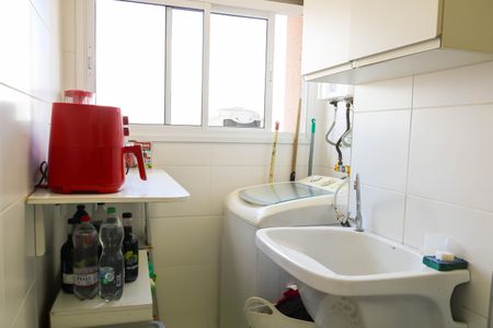 Apartamento para alugar com 70m², 3 quartos e 1 vagaÁrea de Serviço