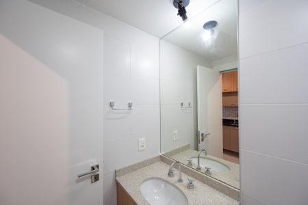 Studio para alugar com 27m², 1 quarto e sem vaga Studio para alugar com 27m², 1 quarto e sem vagaBanheiro Social