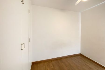 Apartamento à venda com 95m², 3 quartos e 1 vagaQuarto 2