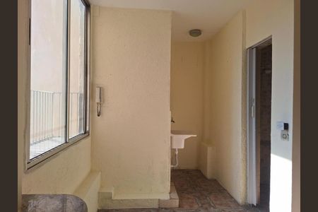 Apartamento à venda com 74m², 2 quartos e sem vagaFoto 04