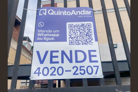 Casa de condomínio à venda com 60m², 2 quartos e 1 vaga Casa de condomínio à venda com 60m², 2 quartos e 1 vagaPlaca