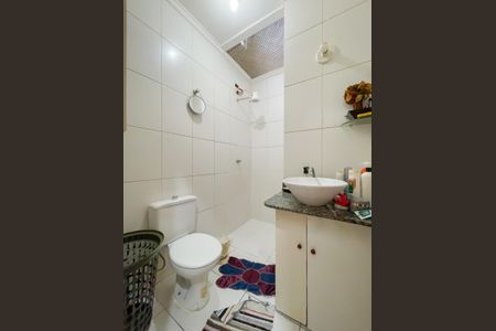 Casa de condomínio à venda com 60m², 2 quartos e 1 vaga Casa de condomínio à venda com 60m², 2 quartos e 1 vagaBanheiro