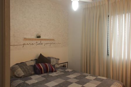 Quarto 2 de apartamento para alugar com 2 quartos, 67m² em Saboó, Santos