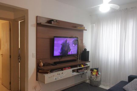 Sala de apartamento para alugar com 2 quartos, 67m² em Saboó, Santos