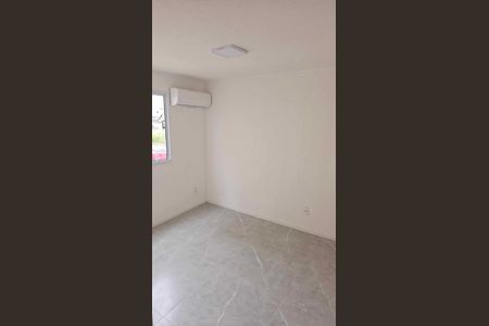 Quarto de apartamento para alugar com 2 quartos, 42m² em Santos Dumont, São Leopoldo
