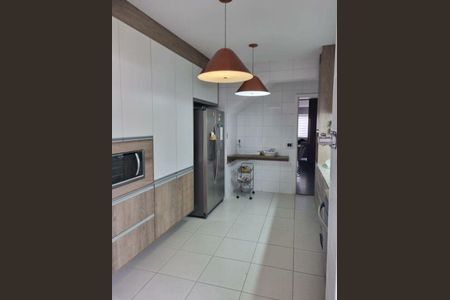 Apartamento para alugar com 3 quartos, 288m² em Morumbi, São Paulo