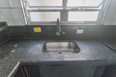 Casa à venda com 70m², 2 quartos e sem vaga Casa à venda com 70m², 2 quartos e sem vagaCozinha