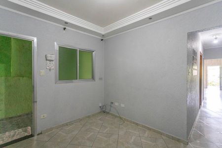 Casa à venda com 70m², 2 quartos e sem vaga Casa à venda com 70m², 2 quartos e sem vagaSala