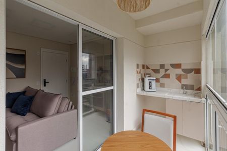 Studio para alugar com 30m², 1 quarto e sem vaga Studio para alugar com 30m², 1 quarto e sem vagaSacada