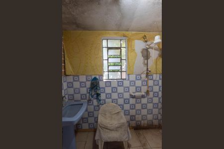 Banheiro de casa à venda com 3 quartos, 350m² em Jardim Leonor, Campinas