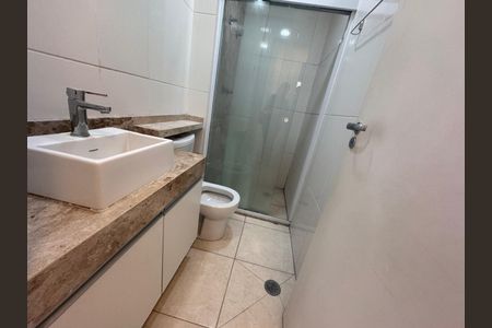Apartamento à venda com 3 quartos, 74m² em Parque Sao Domingos, São Paulo