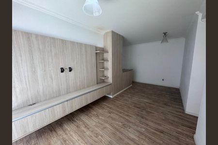 Apartamento à venda com 3 quartos, 74m² em Parque Sao Domingos, São Paulo