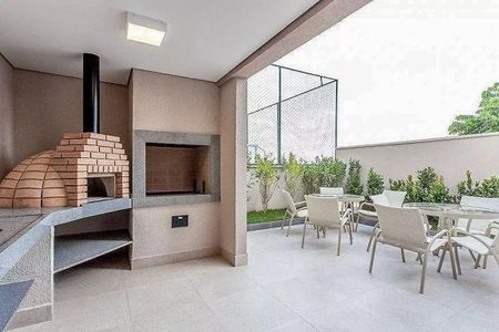 Apartamento à venda com 3 quartos, 66m² em Vila Guedes, São Paulo