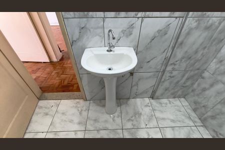 Apartamento para alugar com 68m², 1 quarto e sem vagaBanheiro