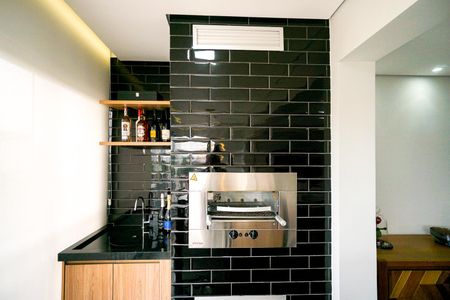 Apartamento à venda com 72m², 2 quartos e 1 vagaChurrasqueira