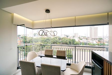 Apartamento à venda com 72m², 2 quartos e 1 vagaVaranda