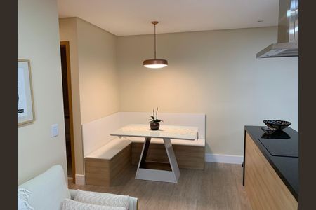 Apartamento à venda com 2 quartos, 64m² em Vila Mangalot, São Paulo