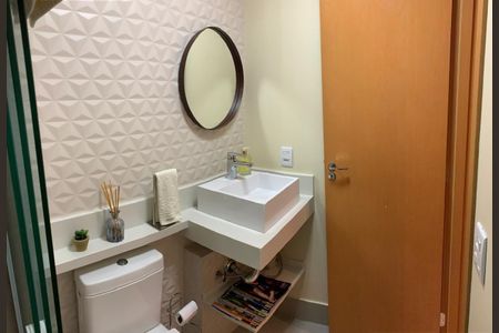 Apartamento à venda com 2 quartos, 64m² em Vila Mangalot, São Paulo