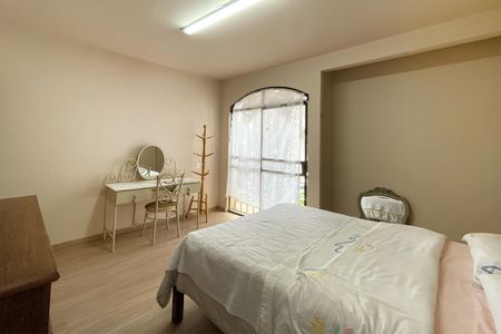 Apartamento à venda com 160m², 4 quartos e 2 vagasSuite