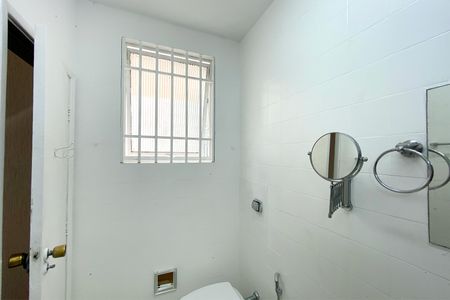 Apartamento à venda com 160m², 4 quartos e 2 vagasBanheiro da Suíte