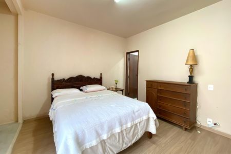 Apartamento à venda com 160m², 4 quartos e 2 vagasSuite