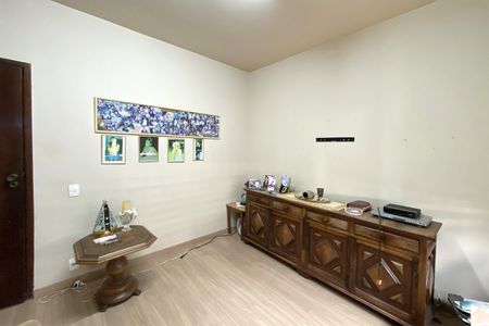 Apartamento à venda com 160m², 4 quartos e 2 vagasQuarto 4