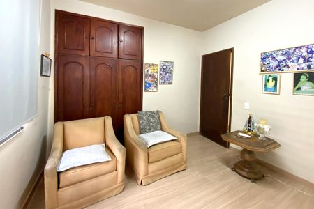 Apartamento à venda com 160m², 4 quartos e 2 vagasQuarto 4