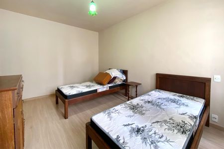 Apartamento à venda com 160m², 4 quartos e 2 vagasQuarto 2