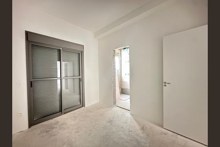 Apartamento à venda com 3 quartos, 210m² em City América, São Paulo