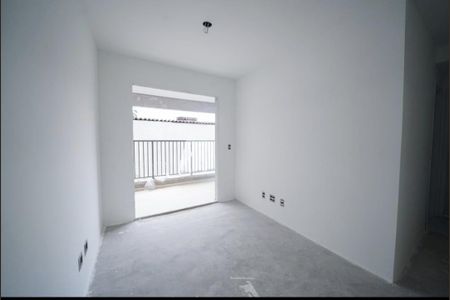 Apartamento à venda com 2 quartos, 63m² em Vila Ipojuca, São Paulo