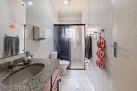 Casa à venda com 100m², 2 quartos e 1 vagaBanheiro