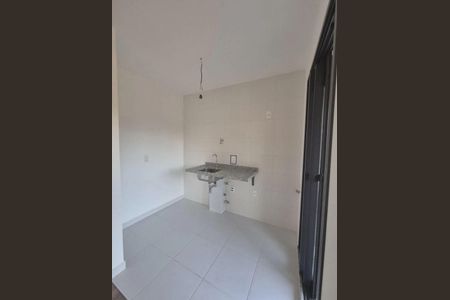 Apartamento à venda com 2 quartos, 47m² em Vila Anastácio, São Paulo
