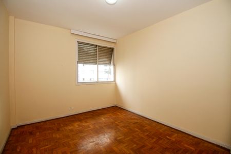 Apartamento à venda com 108m², 3 quartos e 1 vagaQuarto 2