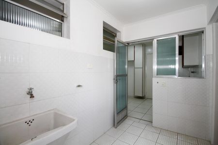 Apartamento à venda com 108m², 3 quartos e 1 vagaÁrea de Serviço