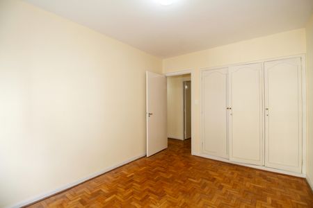 Apartamento à venda com 108m², 3 quartos e 1 vagaQuarto 2