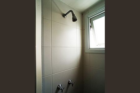 Apartamento à venda com 45m², 2 quartos e 1 vaga Apartamento à venda com 45m², 2 quartos e 1 vagaDetalhe - Banheiro Social