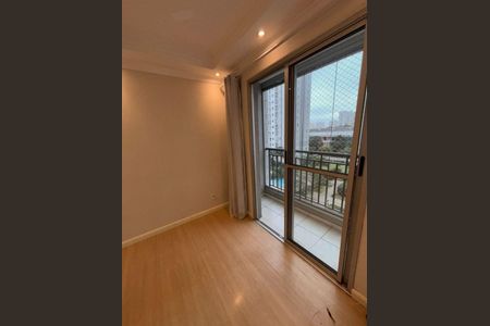 Apartamento à venda com 2 quartos, 48m² em Lapa de Baixo, São Paulo
