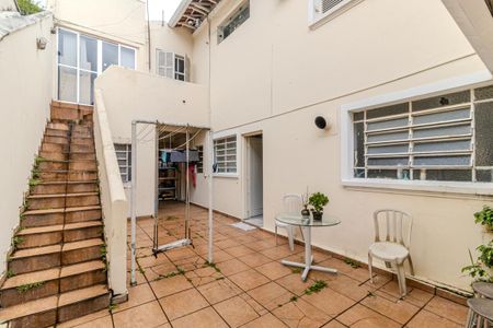 Casa para alugar com 330m², 4 quartos e 2 vagasQuintal