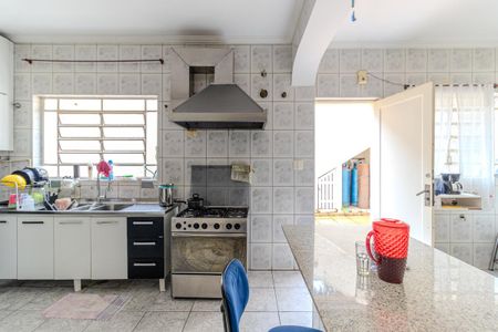 Casa para alugar com 330m², 4 quartos e 2 vagasCozinha