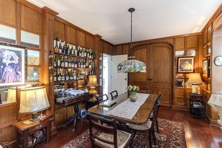 Casa para alugar com 330m², 4 quartos e 2 vagasSala