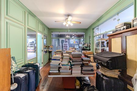 Casa para alugar com 330m², 4 quartos e 2 vagasSala 