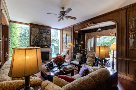 Casa para alugar com 330m², 4 quartos e 2 vagasSala