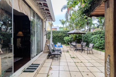 Casa para alugar com 330m², 4 quartos e 2 vagasJardim
